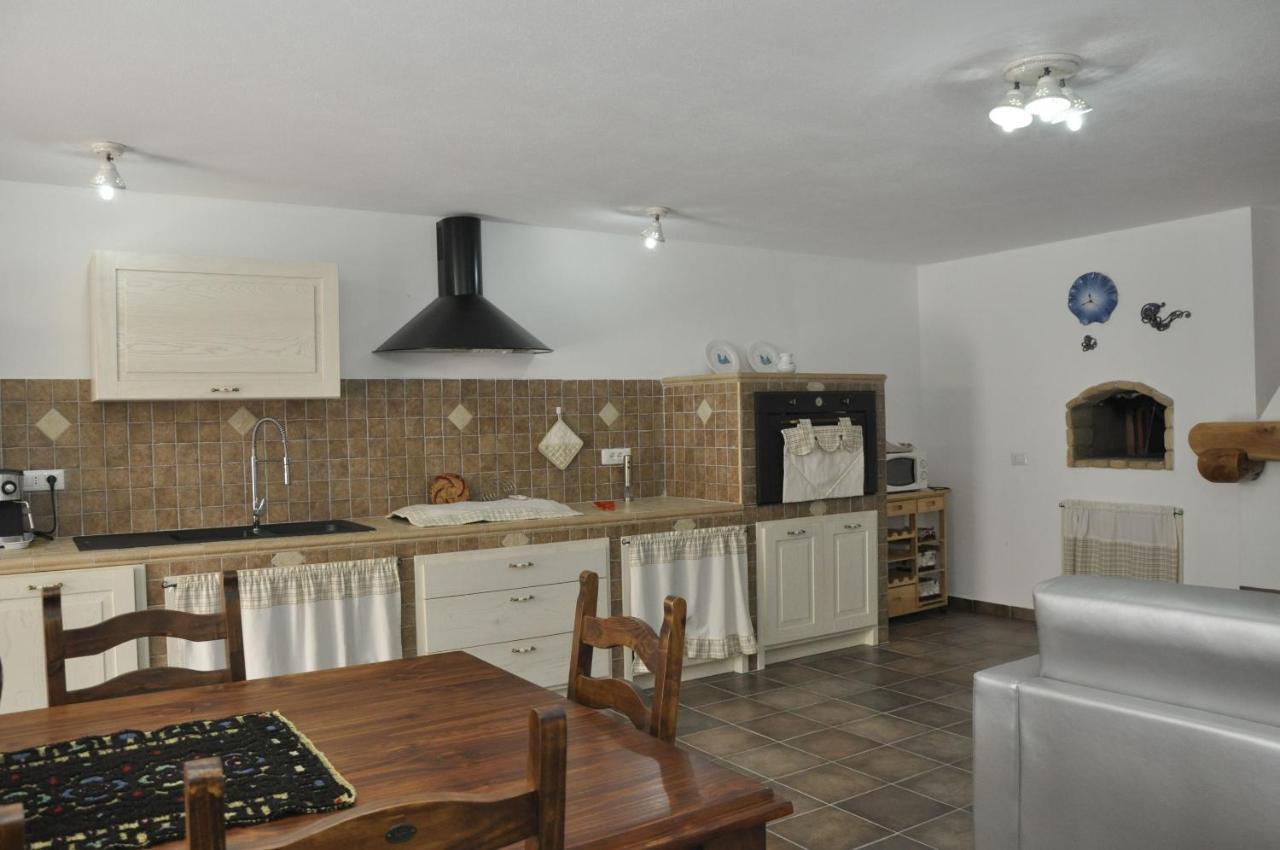 Apartamento Casa Oggiano Castelsardo Exterior foto