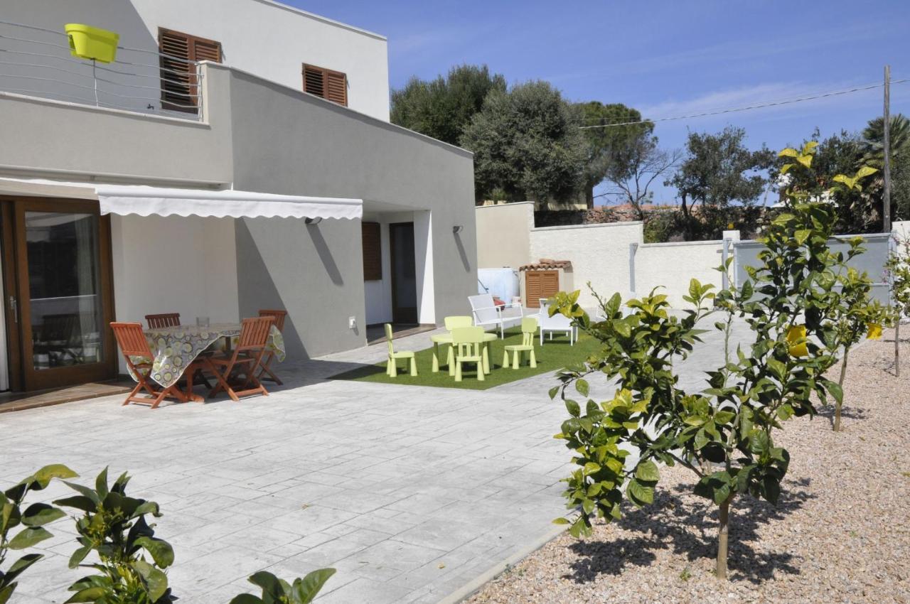 Apartamento Casa Oggiano Castelsardo Exterior foto
