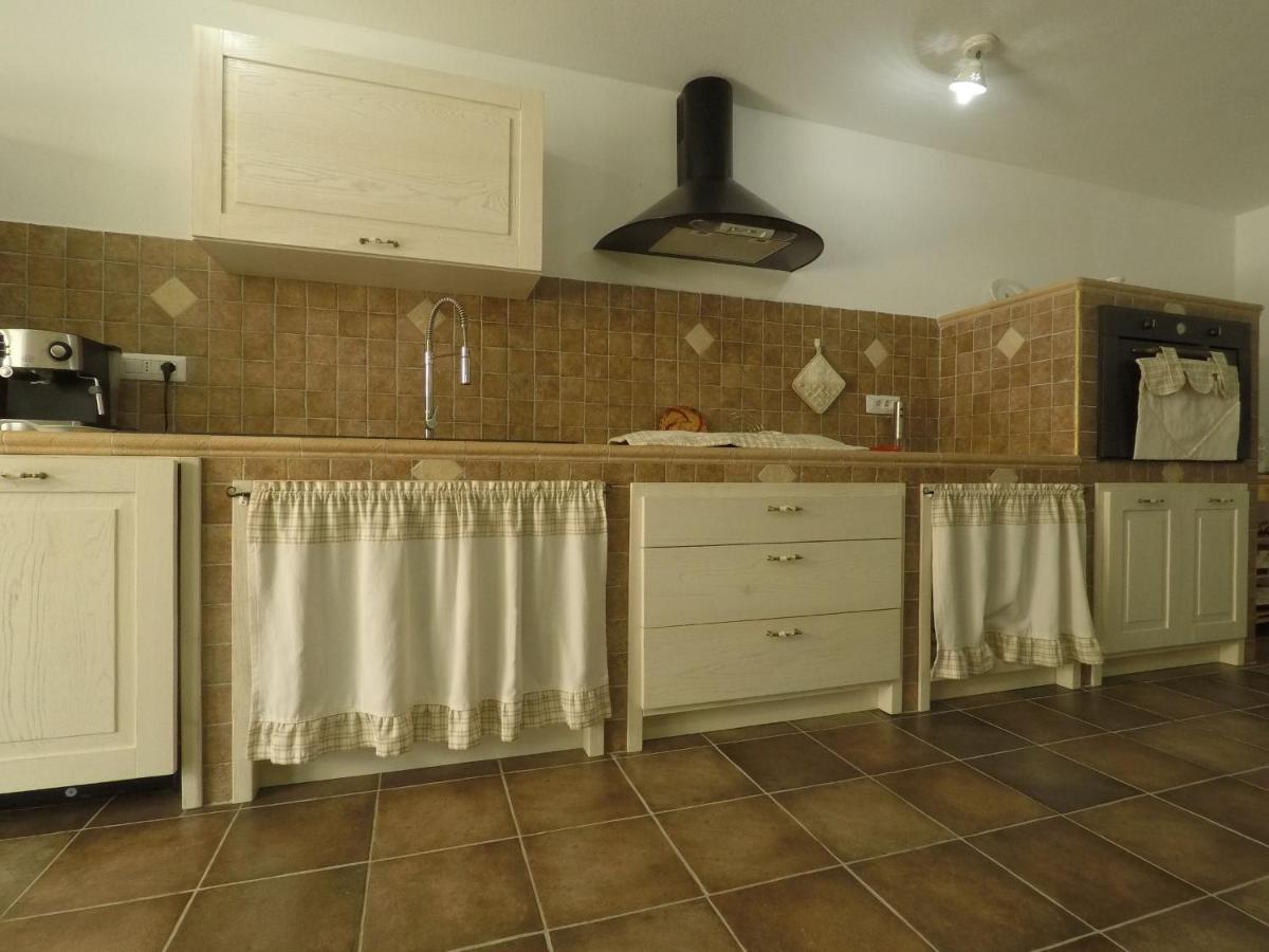 Apartamento Casa Oggiano Castelsardo Exterior foto
